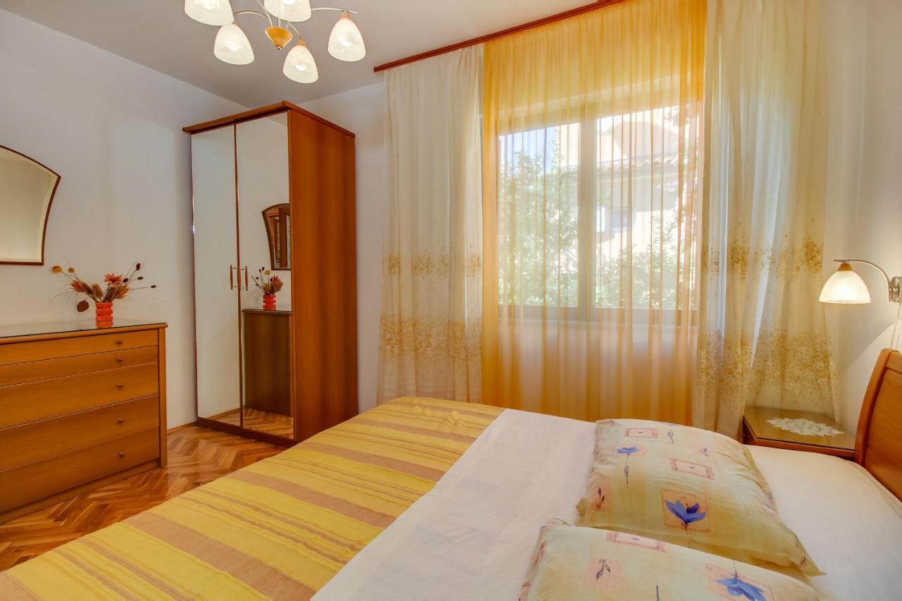 Apartman Mirjana 1 Mali Lošinj Exterior foto